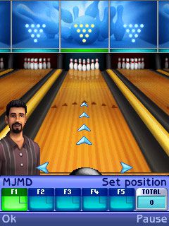 Free download java game The Sims: Bowling on your mobile phone! Image №4
