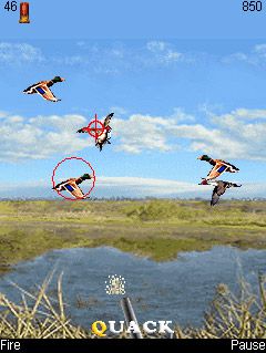 Free download java game Duckshot on your mobile phone! Image №2